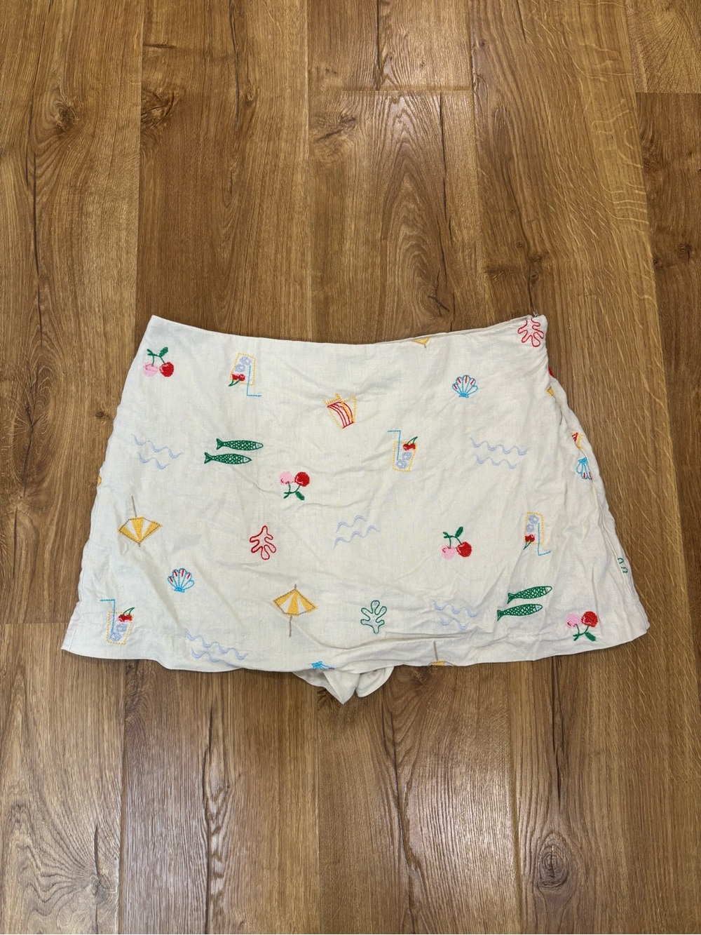 Gap Summer Beach Embroidered Linen Blend Mini Skort
